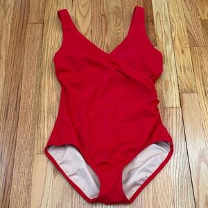 Lands End Womens Red Swimsuit Size 10 One-Piece With Ruched Side
